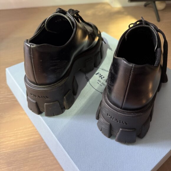 Prada monolith leather lace ups. Made in Italy. - Picture 6 of 11